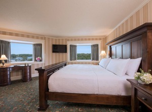 James Hotel Wing | Red Wing