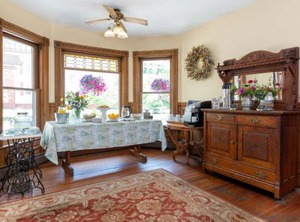 The Stagecoach Inn | Waterbury
