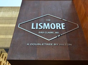 The Lismore Hotel Eau Claire Doubletree | Downtown Eau Claire