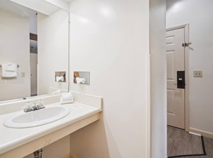 Hotel | West Bridgewater