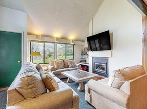 Village Green | Stowe Area