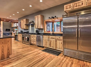 Waterfront Mille Lacs Lodge Deck Grill | Isle