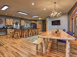 Waterfront Mille Lacs Lodge Deck Grill | Isle