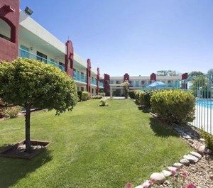 Days Inn 