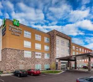 Holiday Inn Express Suites Rice Ihg Hotel 