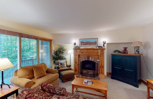 North Troy Condo | 102 m² Condo ∙ 2 bedrooms ∙ 5 guests