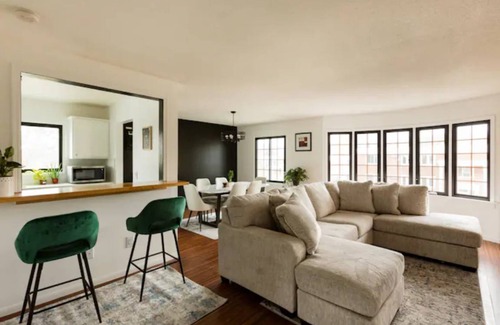 Triangle Apartment | 104 m² Apartment ∙ 2 bedrooms ∙ 4 guests