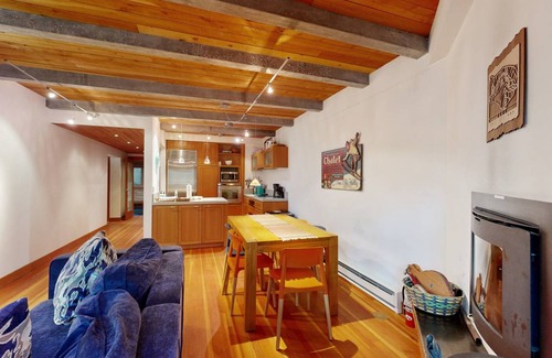 Taos Ski Valley Condo | 106 m² Condo ∙ 3 bedrooms ∙ 6 guests