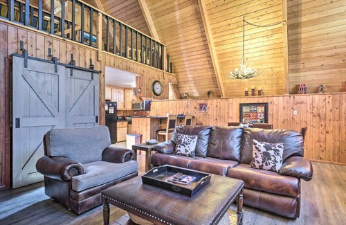 Red River House | 123 m² House ∙ 2 bedrooms ∙ 8 guests