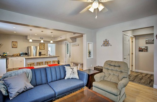 Menomonie Apartment | 125 m² Apartment ∙ 2 bedrooms ∙ 8 guests