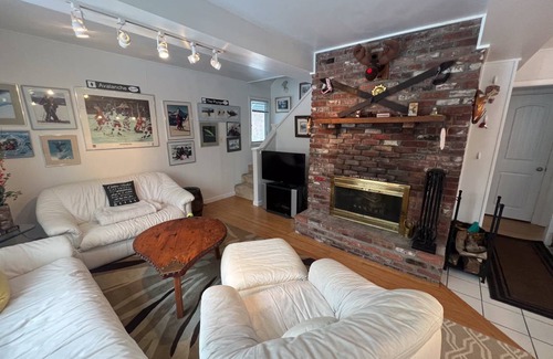 Stratton and Bromley Ski Areas House | 125 m² House ∙ 4 bedrooms ∙ 8 guests