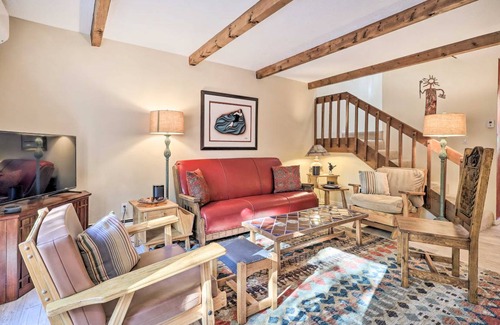 Northeast Santa Fe Apartment | 136 m² Apartment ∙ 2 bedrooms ∙ 4 guests