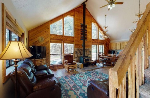 Angel Fire House | 138 m² House ∙ 2 bedrooms ∙ 9 guests