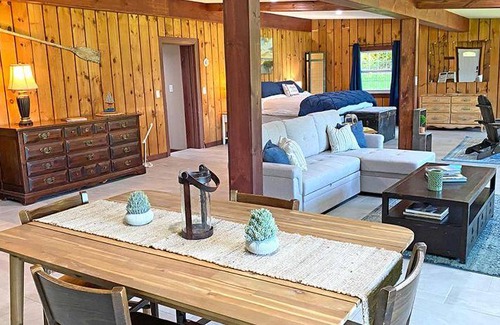 Ogdensburg Apartment | 139 m² Apartment ∙ 1 bedroom ∙ 4 guests