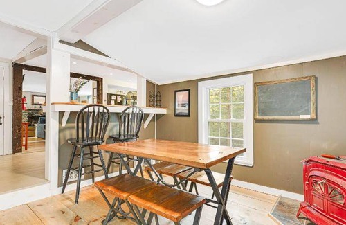 East Dover House | 139 m² House ∙ 2 bedrooms ∙ 8 guests