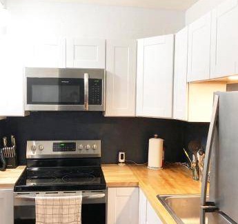 Northeast Minneapolis Hostel | 14 m² Hostel ∙ 2 guests
