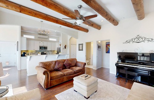 Southside House | 146 m² House ∙ 3 bedrooms ∙ 5 guests
