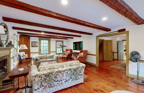 Chester House | 149 m² House ∙ 2 bedrooms ∙ 6 guests