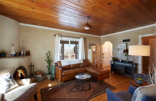 Northeast Santa Fe House | 154 m² House ∙ 3 bedrooms ∙ 8 guests