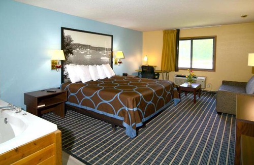 Red Wing Hotel | 16 m² Hotel ∙ 127 guests