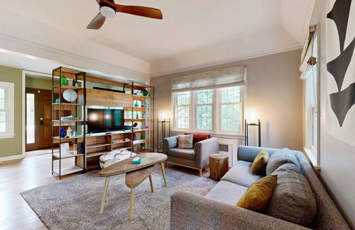 Baraboo House | 167 m² House ∙ 4 bedrooms ∙ 8 guests