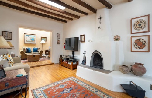 Historic Eastside House | 177 m² House ∙ 3 bedrooms ∙ 6 guests
