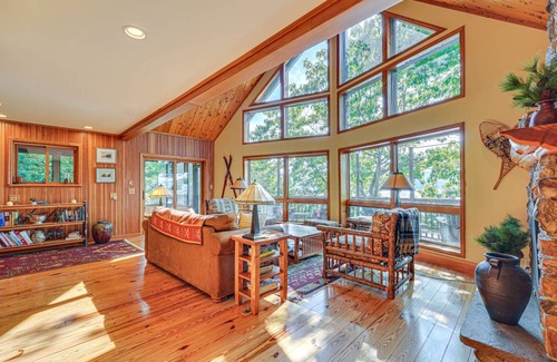 Putnam Station House | 185 m² House ∙ 3 bedrooms ∙ 6 guests