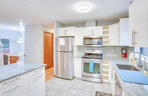 Northeast Minneapolis House | 186 m² House ∙ 4 bedrooms ∙ 8 guests