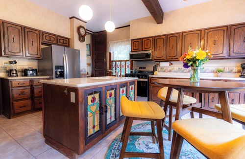 Taylors Falls House | ☞1914 Historic Home+3min→Taylors Falls!+DogOK+Beautiful porch+Full Kitchen