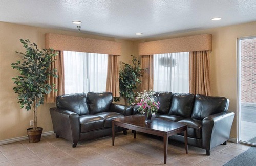 Los Lunas Hotel | 20 m² Hotel ∙ 7 guests