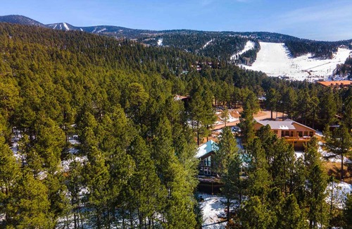 Angel Fire House | 205 m² House ∙ 3 bedrooms ∙ 10 guests