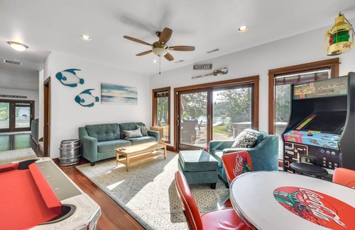 Holcombe House | 205 m² House ∙ 3 bedrooms ∙ 16 guests