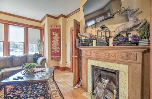 Plattsburgh Apartment | 222 m² Apartment ∙ 4 bedrooms ∙ 9 guests