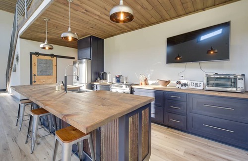 Sand Creek House | 222 m² House ∙ 3 bedrooms ∙ 12 guests