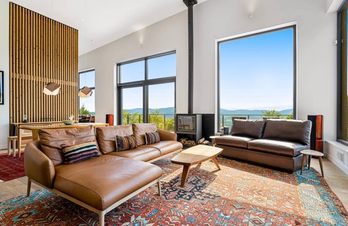 Warren House | 223 m² House ∙ 2 bedrooms ∙ 8 guests