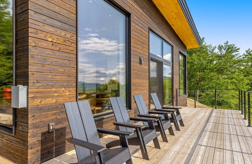 Warren House | 223 m² House ∙ 2 bedrooms ∙ 8 guests