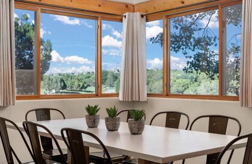 Santa Fe House | 223 m² House ∙ 3 bedrooms ∙ 8 guests