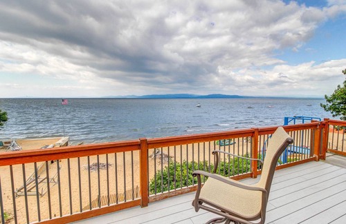 Malletts Bay House | 223 m² House ∙ 4 bedrooms ∙ 8 guests