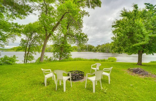 Pine City House | 227 m² House ∙ 4 bedrooms ∙ 8 guests