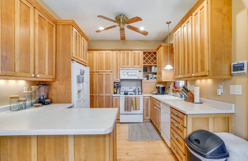 Eau Claire House | 232 m² House ∙ 4 bedrooms ∙ 8 guests