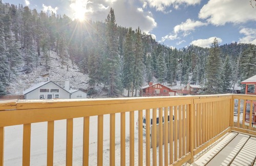Red River House | 232 m² House ∙ 4 bedrooms ∙ 11 guests