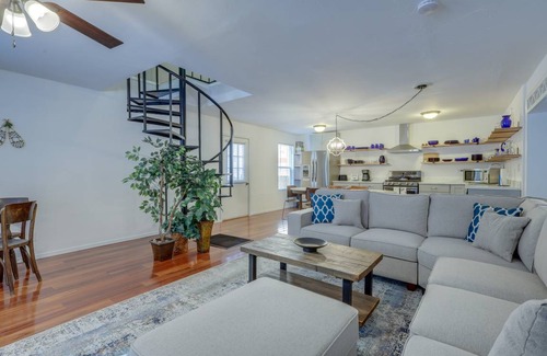 Red River House | 232 m² House ∙ 4 bedrooms ∙ 11 guests