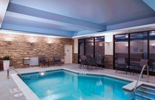 Historic Downtown La Crosse Hotel | 26 m² Hotel ∙ 4 guests