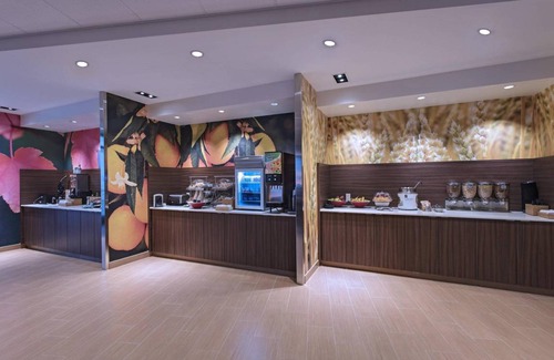 Historic Downtown La Crosse Hotel | 26 m² Hotel ∙ 4 guests