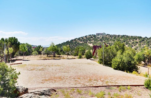 Seton Village House | 260 m² House ∙ 3 bedrooms ∙ 6 guests