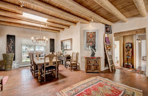 Santa Fe House | 279 m² House ∙ 4 bedrooms ∙ 10 guests