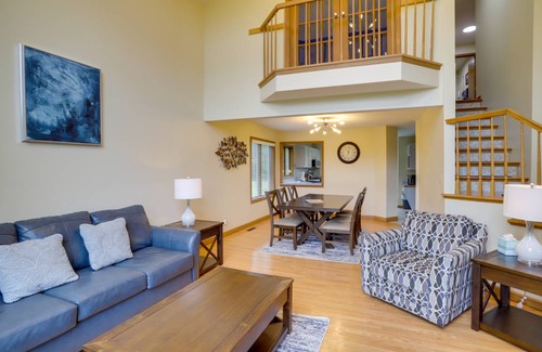 Coloma House | 295 m² House ∙ 4 bedrooms ∙ 21 guests