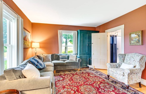 Lyndon Center House | 297 m² House ∙ 3 bedrooms ∙ 12 guests