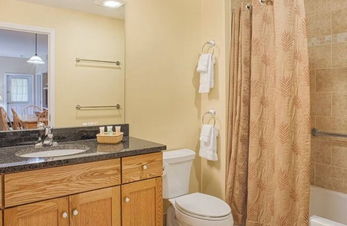 Jeffersonville Resort | 3 Bedroom Condo, Full Kitchen, Sleeps 10, Skiing, Smugglers Notch Vermont Resort