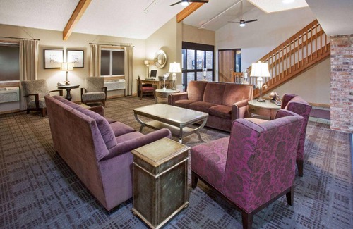 Red Wing Hotel | 30 m² Hotel ∙ 127 guests